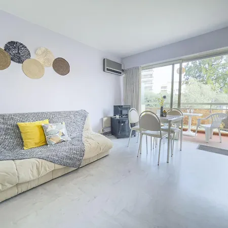 Azur Soleil * ジュアン・レ・パン